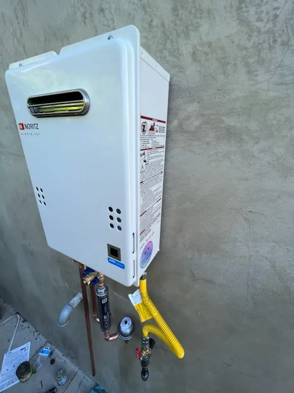 Tankless water heater installation for Downtown Smyrna homes